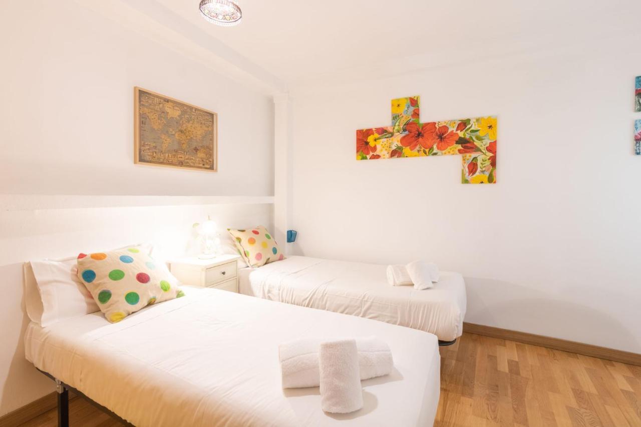 Apartament Goles Courtyard With Parking By Valcambre Sewilla Zewnętrze zdjęcie