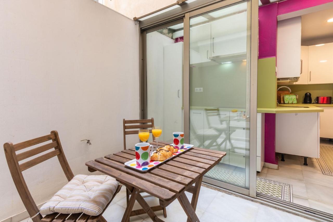 Apartament Goles Courtyard With Parking By Valcambre Sewilla Zewnętrze zdjęcie