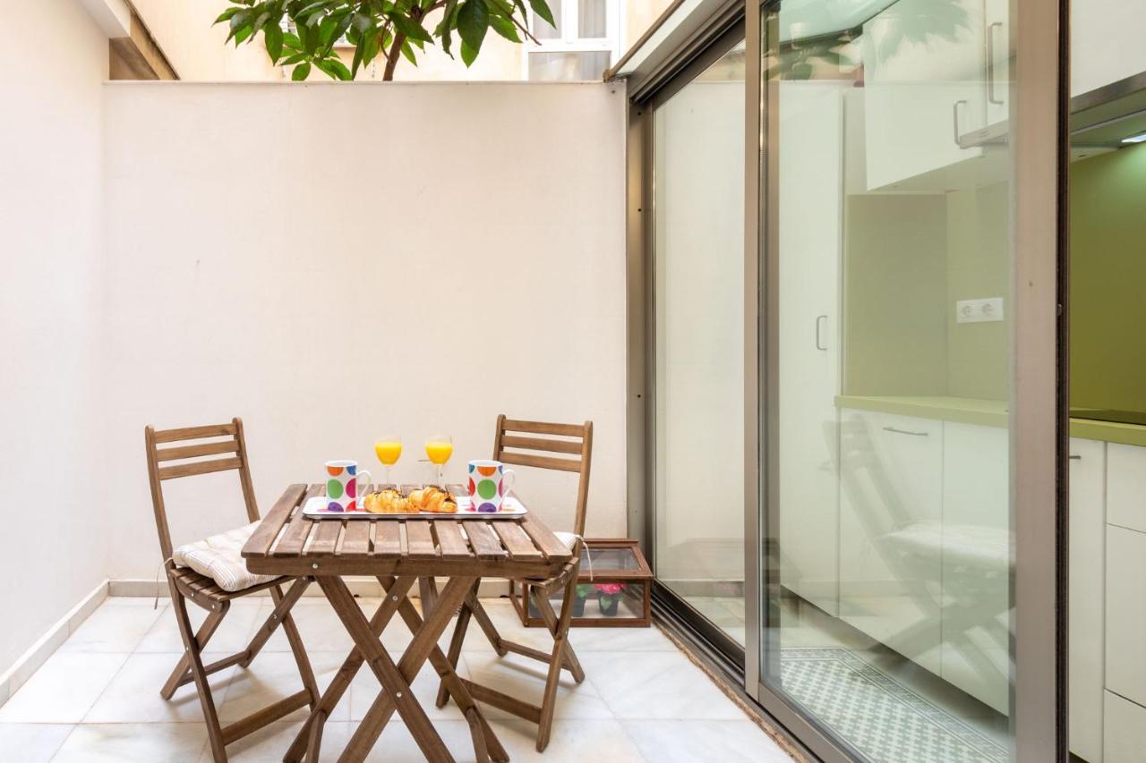 Apartament Goles Courtyard With Parking By Valcambre Sewilla Zewnętrze zdjęcie